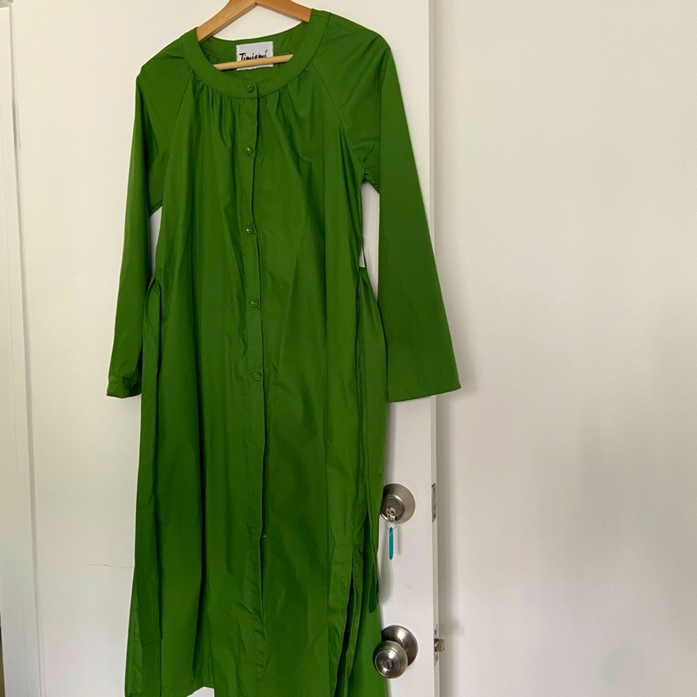 Green shirt dress